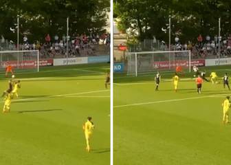 Medio mundo detrás de él y solo tiene 15 años: Moukoko 'destroza' a 4 rivales para hacer este golazo