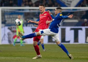 El Schalke caza al líder