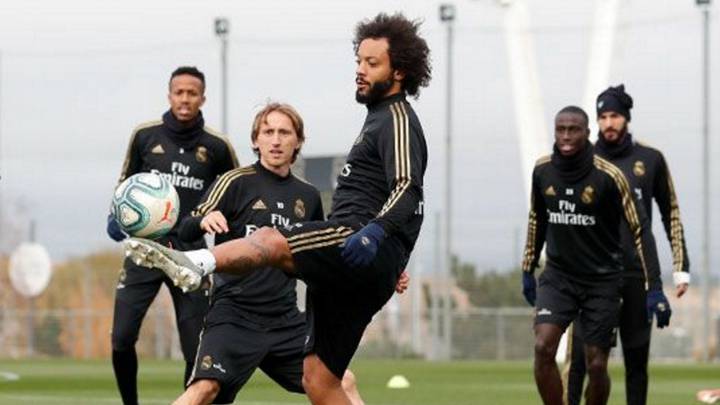 Ante el Alavés, con todos menos Asensio, James, Lucas y Hazard