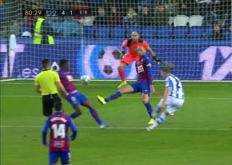 ¡En el ángulo! El gol del noruego que es revelación en España