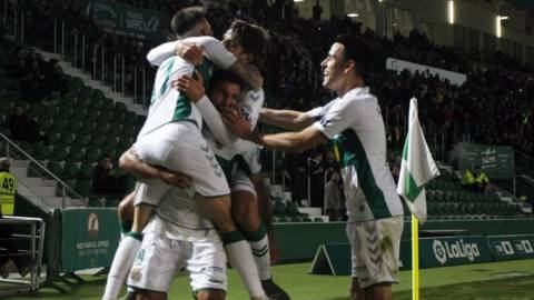 Elche - Racing en directo: LaLiga Smartbank, en vivo