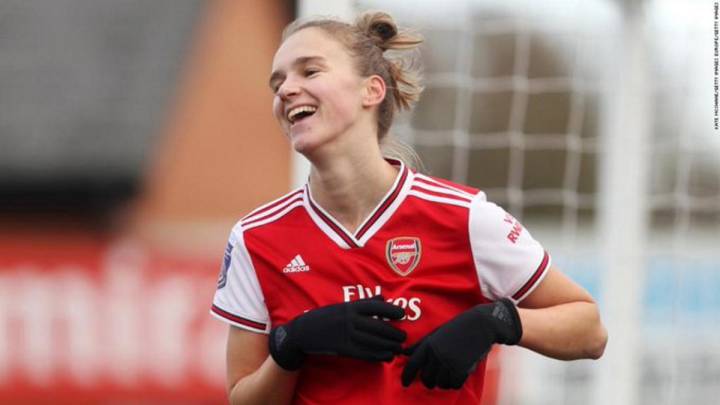 Extraterrestre Miedema: 6 goles y 4 asistencias en un partido