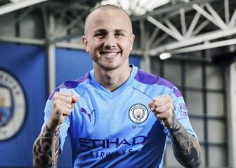 Ajax y PSV se pelean por el español Angeliño