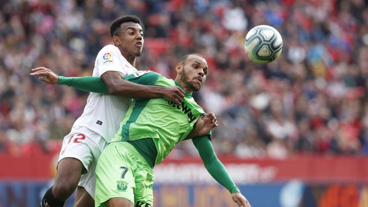 Braithwaite, en el partido ante el Sevilla.
