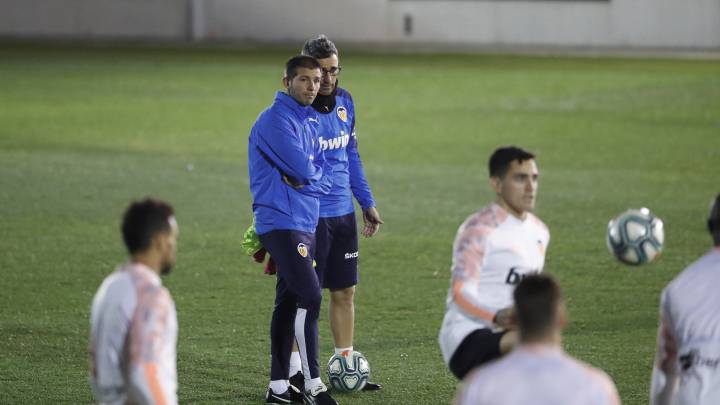 Celades, por fin, tiene una semana completa para preparar un partido