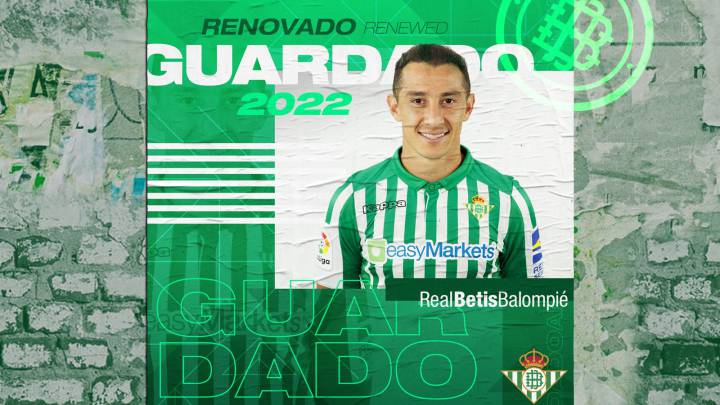 El Betis renueva a Guardado hasta la temporada 2022