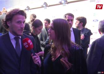 Forlán ve a Cavani en el Atleti: