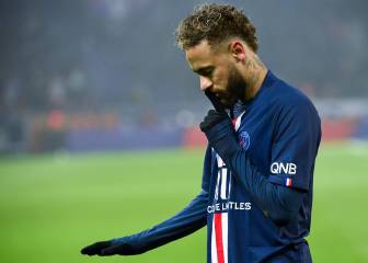 Neymar risks PSG fan anger after