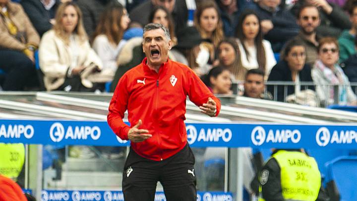 Mendilibar: "Lo importante es llegar bien de cabeza"