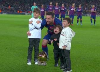 Messi ofreció al Camp Nou su sexto Balón de Oro