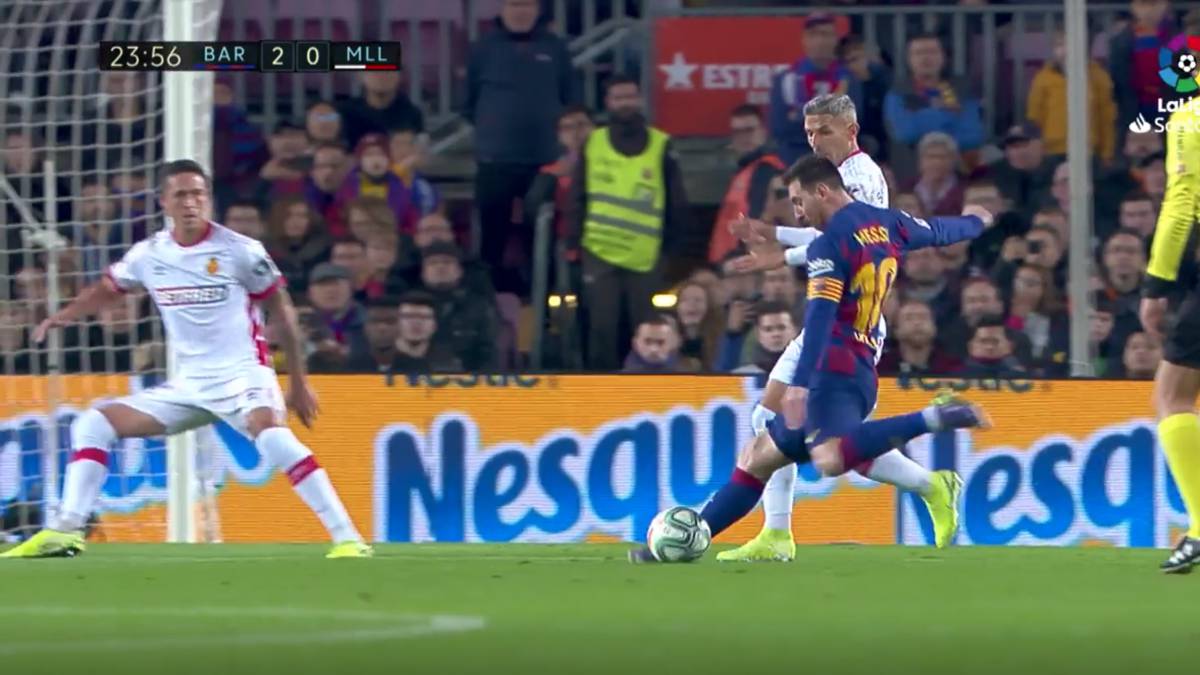 El homenaje al fútbol de Messi en 45\