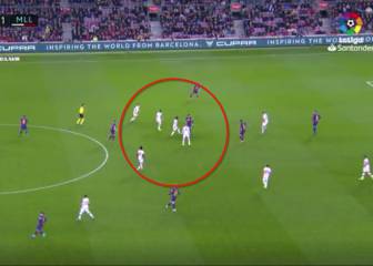 Takefusa Kubo nutmegs Leo Messi at Camp Nou!