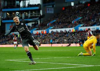 Vardy mantiene el pulso al Liverpool por la Premier
