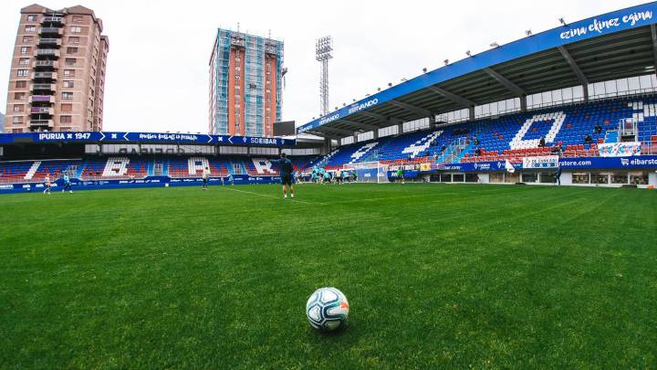 estadio de Ipurua