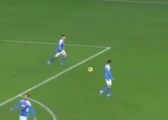 La insólita jugada del Napoli que no se ve ni en amateurs