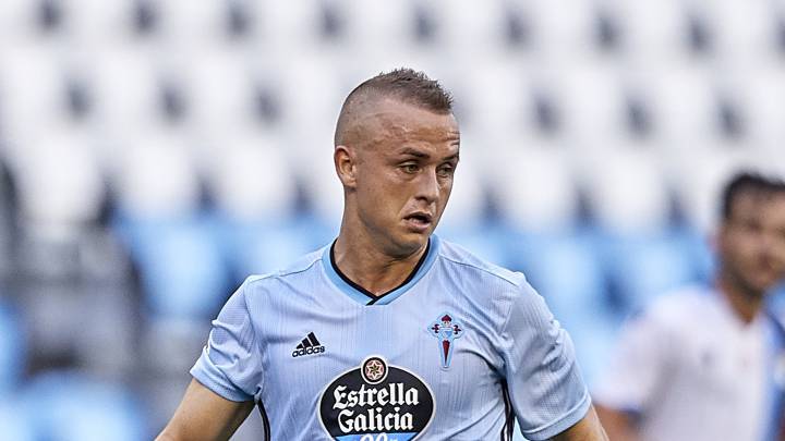 El mediocentro eslovaco Stanislav Lobotka, durante un partido del Celta en Balaídos.
