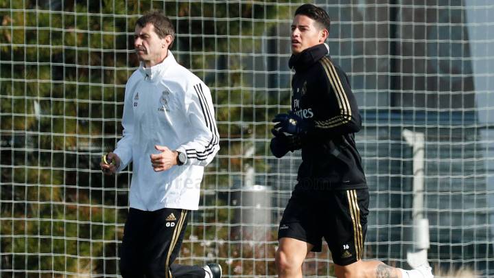 Real Madrid: James training outdoors and nearing return