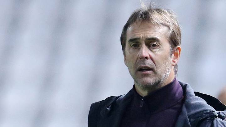 El técnico del Sevilla Julen Lopetegui y los jugadores Gudelj, Escudero y Rony Lopes opinaron sobre la derrota ante el Apoel en la Europa League.