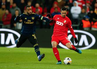 El Arsenal iguala un 2-0 en Lieja y termina primero de grupo