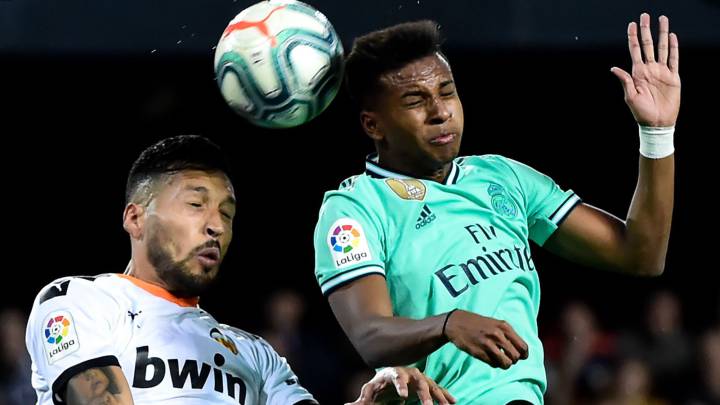El Lyon se interesa en Garay