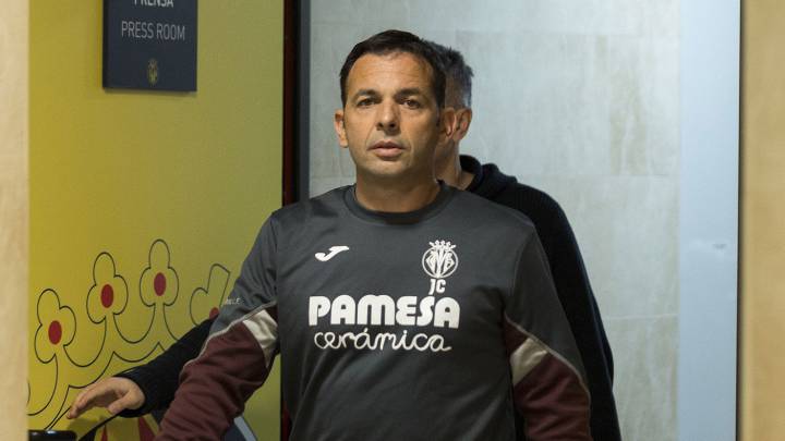 Javi Calleja, técnico del Villarreal, atendió ayer a los medios en la sala de prensa de la ciudad deportiva.