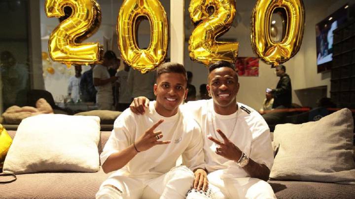 Rodrygo y Vinicius brindaron por un 2020 lleno de goles y éxitos.