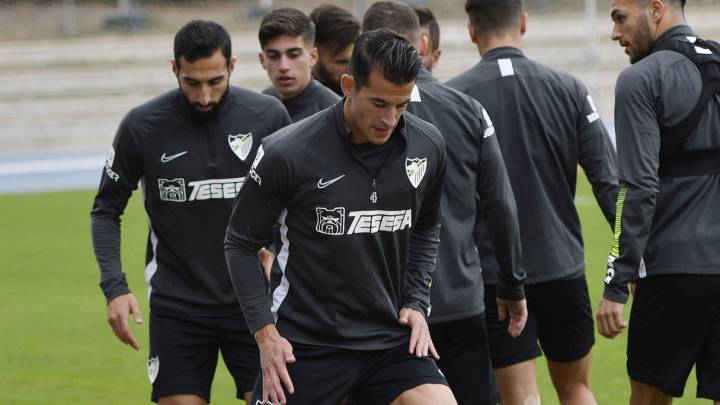 "El Málaga tiene que sobrevivir deportiva y económicamente"