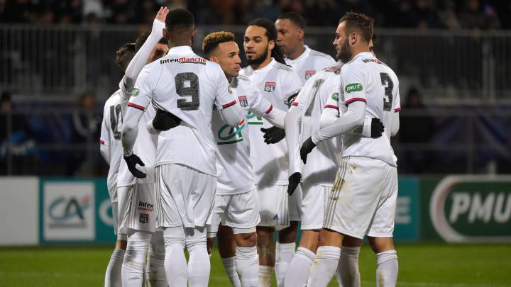 El Lyon arranca el año goleando al Bourg en Bresse
