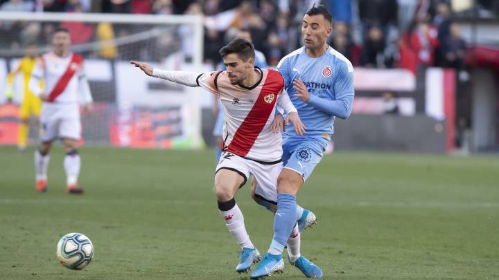 Borja García: "Le regalamos la primera parte al Rayo"
