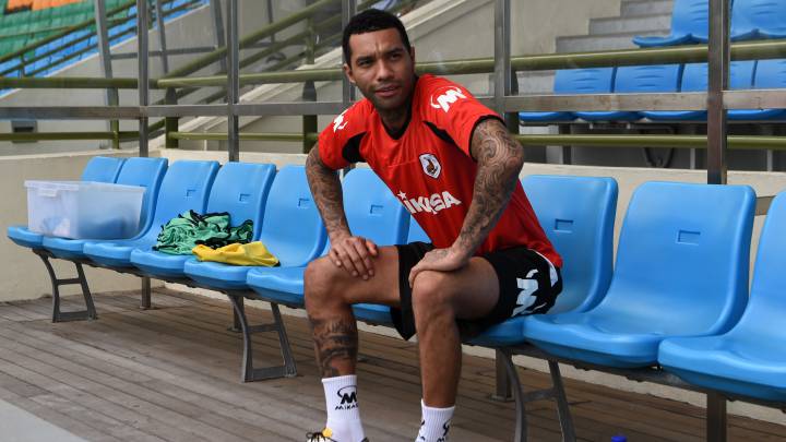 "Estaba de resaca, comí en el McDonald's y logré un hat-trick en mi debut"