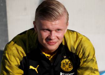 Haaland includes escape clause in Dortmund contract