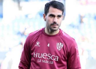 La posible salida de Insua trastoca los planes de Míchel