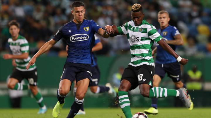 Nehuén Pérez, durante un partido contra el Sporting de Portugal.
