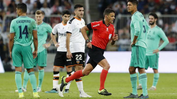 Gil Manzano, durante el Valencia-Real Madrid.