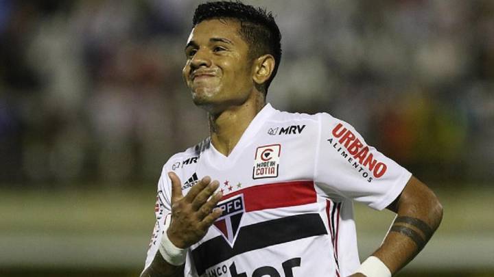 El extremo de 19 años, ex de Rubio Ñu, se ha destapado como una de las grandes sensaciones de Sao Paulo, con sus goles y asistencias en el torneo juvenil.