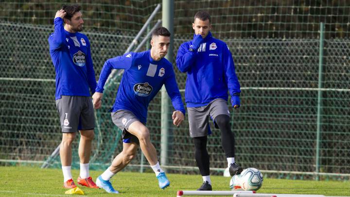 Sabin Merino se estrena con el Deportivo probando de titular