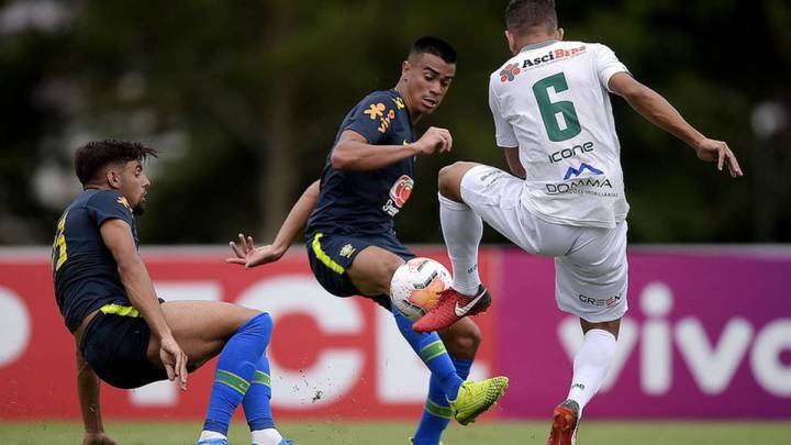La Confederación brasileña libera a Reinier a petición de Flamengo.