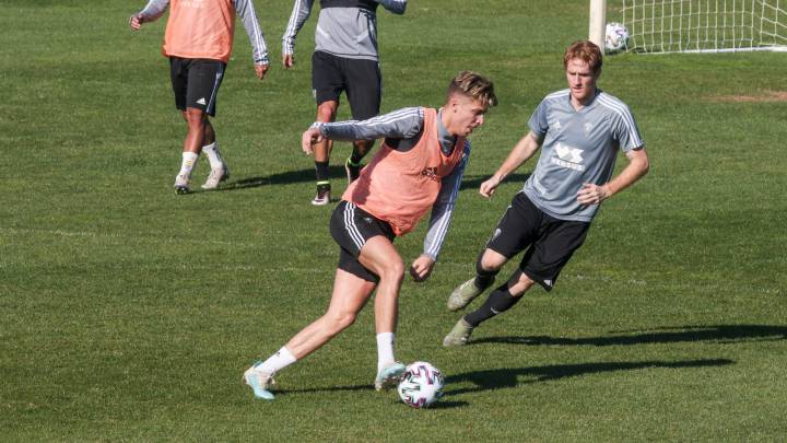Cádiz - Mirandés: horario, TV y cómo y dónde ver en directo