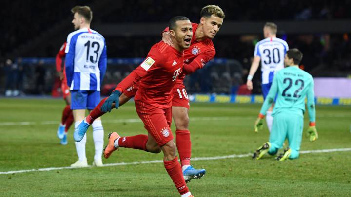 Thiago celebra un gol con el Bayern