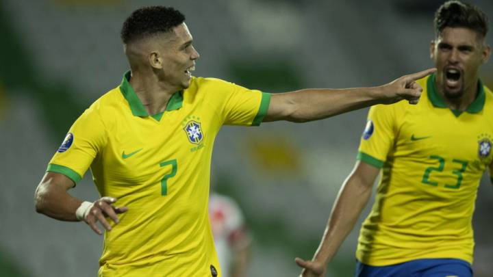 El futbolista, que cumplía 18 años, contó con minutos en la victoria de Brasil ante Perú en la primera jornada del Preolímpico Sudamericano de Colombia.