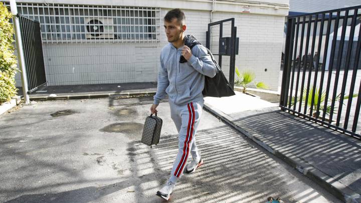 El Hércules hace oficial la cesión de Borja Martínez al Ibiza