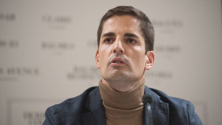RUEDA DE PRENSA EN BARCELONA ROBERT MORENO SELECCIONADOR DESPEDIDO