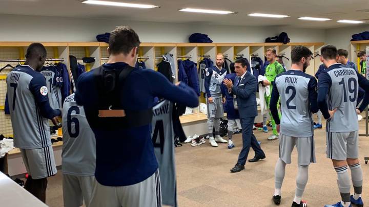 Carlos Salvachúa mete al Victory en la fase de grupos de la Champions