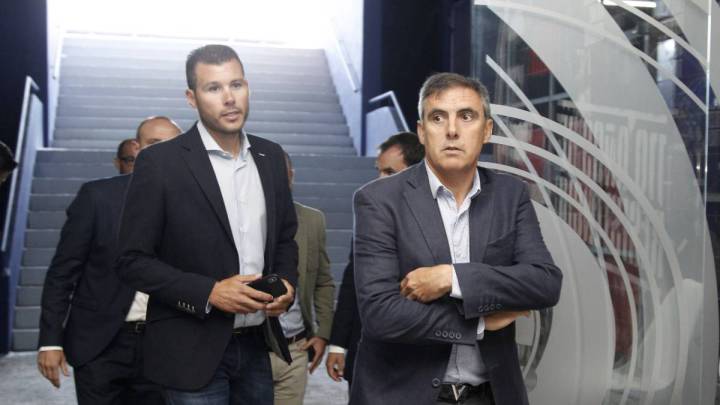 Manolo Salvador y David Navarro en su presentación con el Levante.