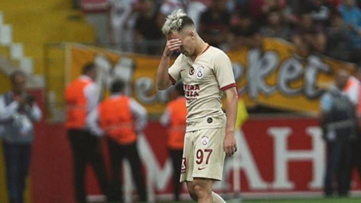 Olympiakos llega a un acuerdo por la cesión de Emre Mor