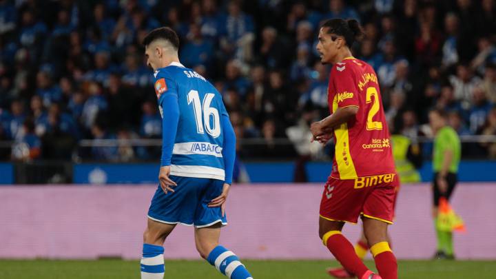 Sabin Merino se lesiona en el Deportivo vs UD Las Palmas