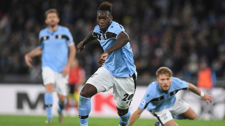 Los palos le niegan el segundo puesto a la Lazio