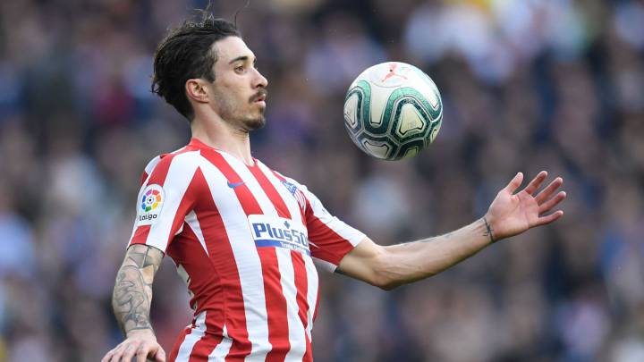 Vrsaljko controla el balón contra el Real Madrid.