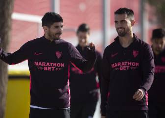 Andrea Pirlo atiza a Suso