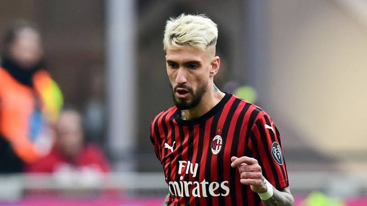 El jugador español del Milán, Samu Castillejo.